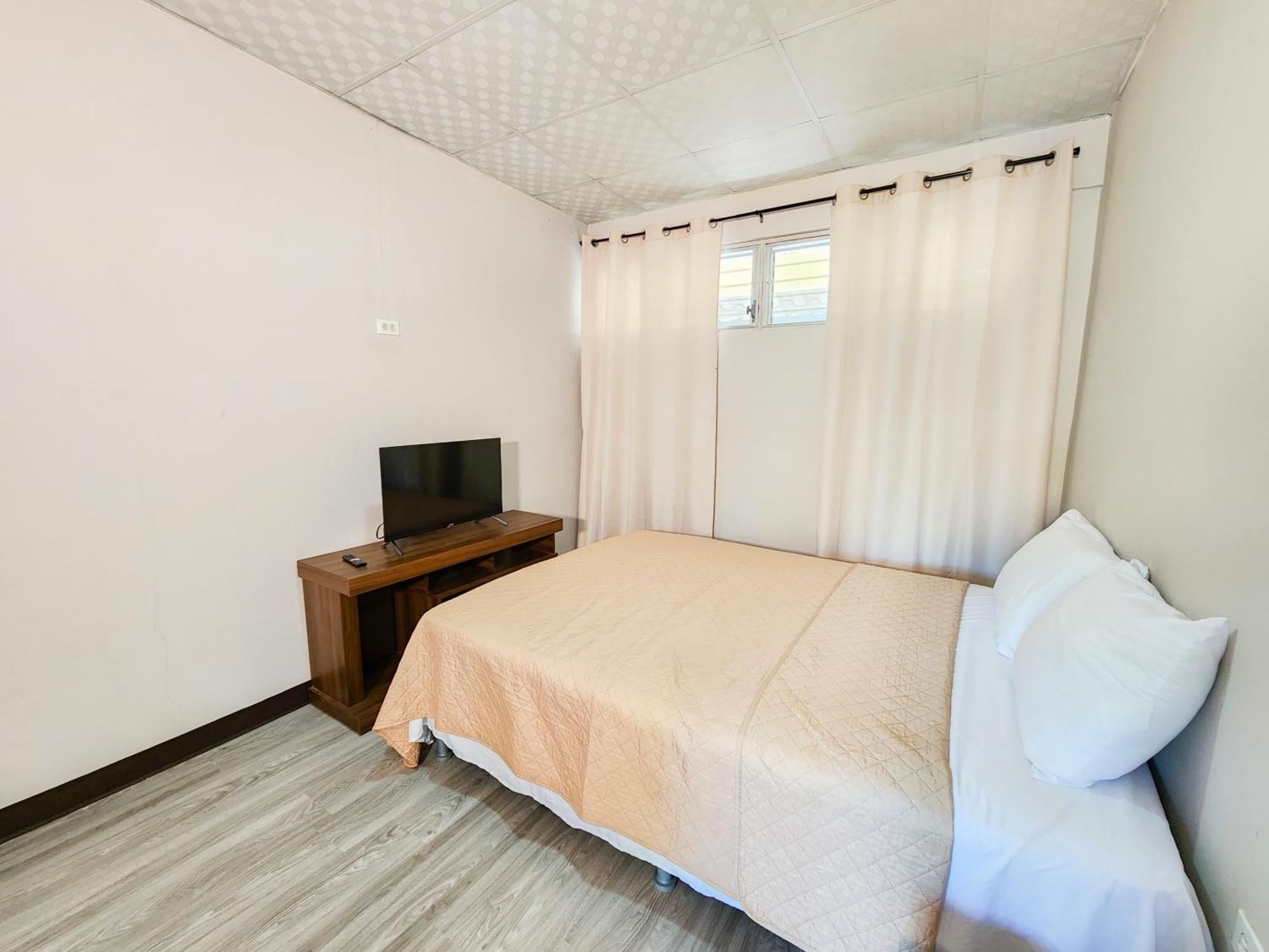 Apartamentos La Primavera - Santiago Centro المظهر الخارجي الصورة